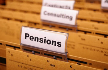 Economic Outlook: The Challenges Facing Defined Benefit Pension Schemes